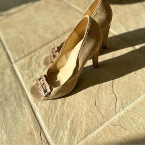 Calvin Klein Tan Heels Sophisticated Style